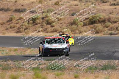 media/Jun-01-2025-CalClub SCCA (Sun) [[eae223c5dd]]/Group 2/Race 2/